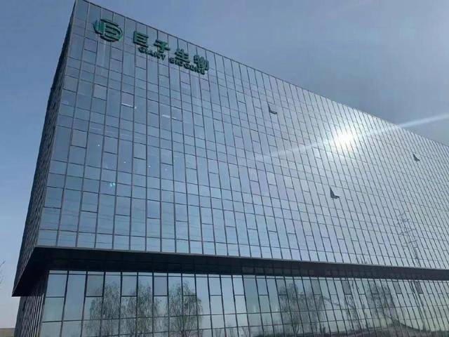 市总工会开展腊八节送温暖慰问活动